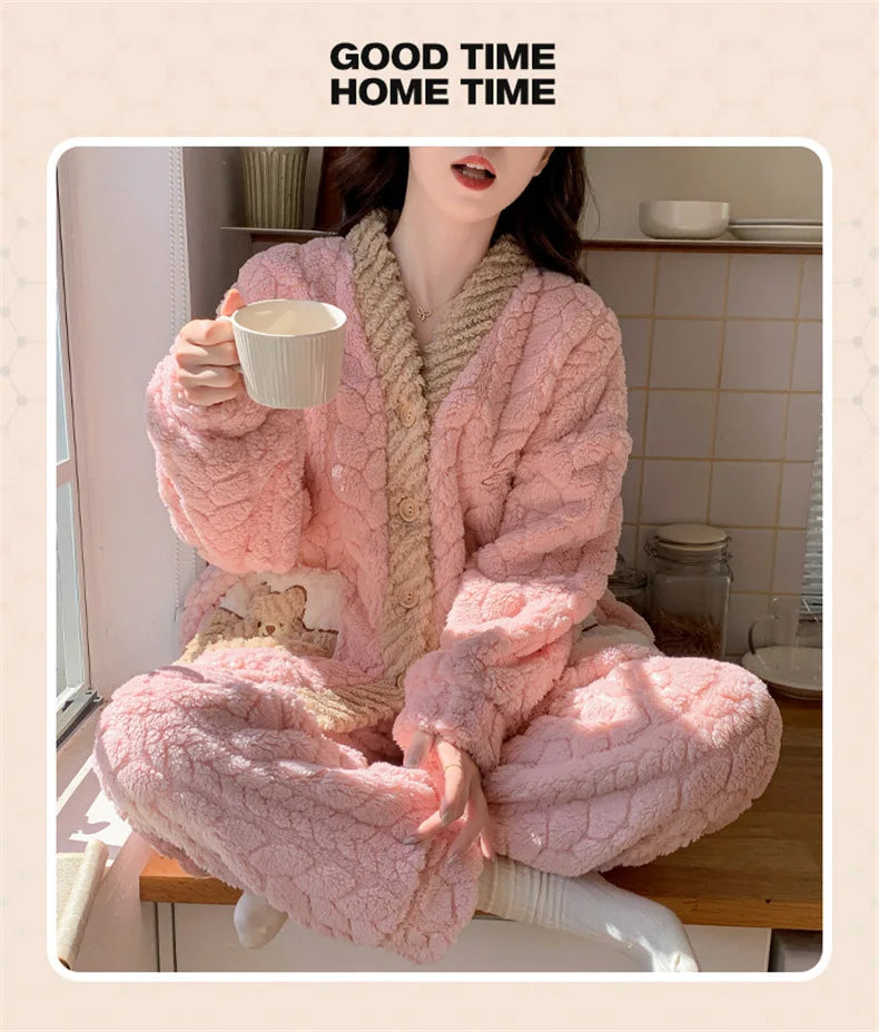 Pigiama in pile spesso da donna, set di vestiti invernali per la casa, design simpatico cartone animato, comodo e caldo, scollo a V, manica lunga