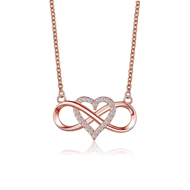 Collana romantica alla moda color oro e argento con ciondolo a forma di cuore con zirconi cubici e ciondolo a forma di cuore portafortuna, regalo per donna
