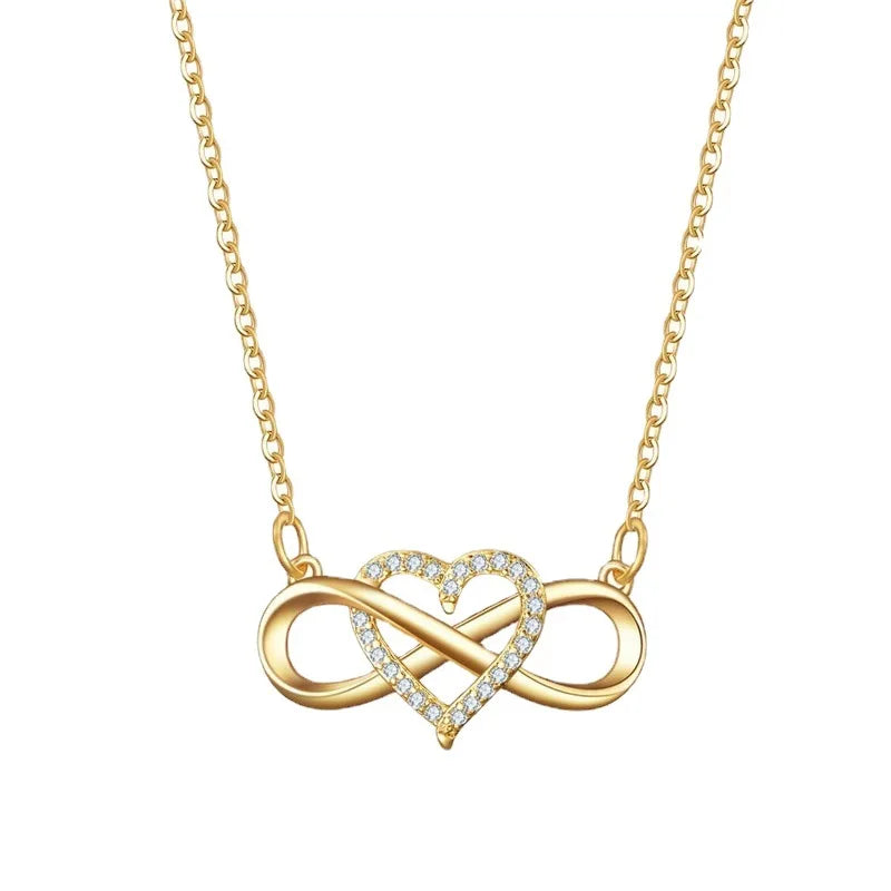 Collana romantica alla moda color oro e argento con ciondolo a forma di cuore con zirconi cubici e ciondolo a forma di cuore portafortuna, regalo per donna