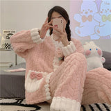 Pigiama in pile di corallo spesso, abbigliamento da casa per ragazze, stile dolce e carino, indossabile all'aperto, caldo, set da notte per l'autunno e l'inverno