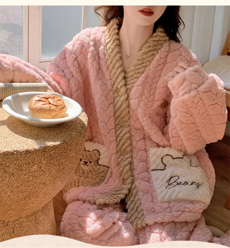 Pigiama in pile spesso da donna, set di vestiti invernali per la casa, design simpatico cartone animato, comodo e caldo, scollo a V, manica lunga