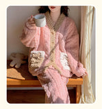 Pigiama in pile spesso da donna, set di vestiti invernali per la casa, design simpatico cartone animato, comodo e caldo, scollo a V, manica lunga