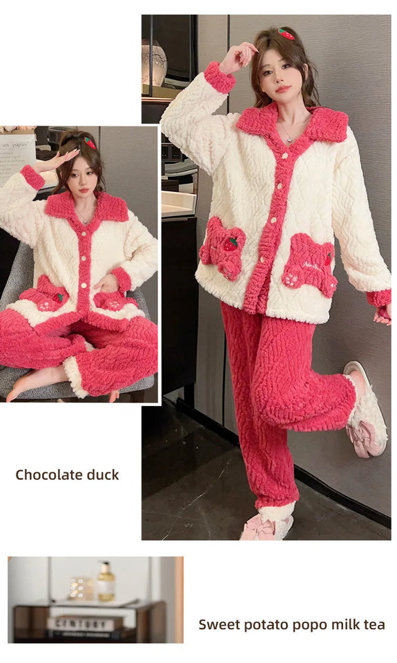 Pigiama lungo da donna in pile di corallo spesso Ins, grazioso pigiama da esterno a forma di fragola, comodo pigiama per l'autunno...